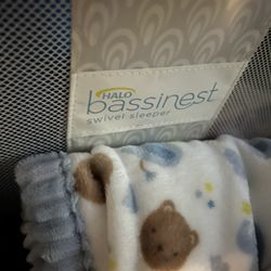 Halo Bassinet Swivel Sleeper 