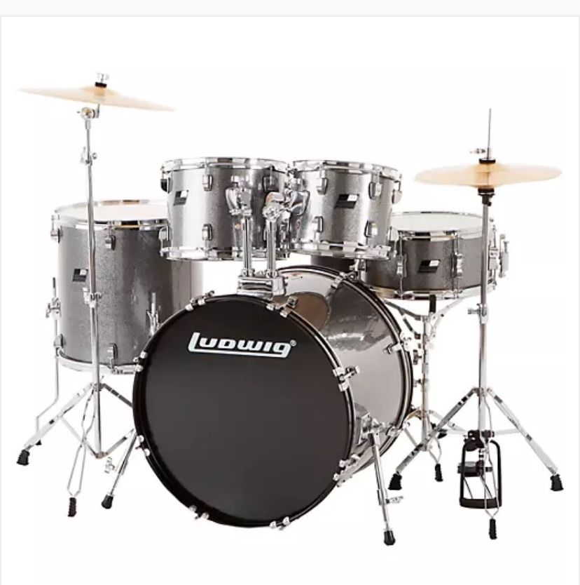 Drum Set - New - Ludwig - Black 