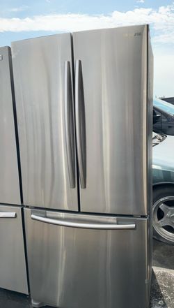 Samsung 3 Door 33" Stainless Steel Refrigerator
