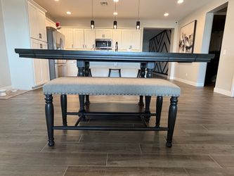 MUST GO! Expandable Dining Table, Bench & 4 Chairs – $325