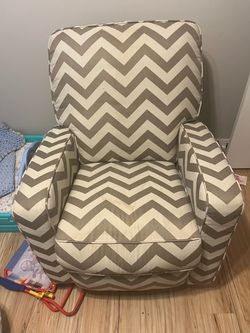 Rocking chair/ recliner