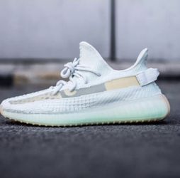 Yeezy boost v2 hyperspace
