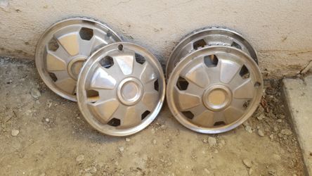 Hub caps