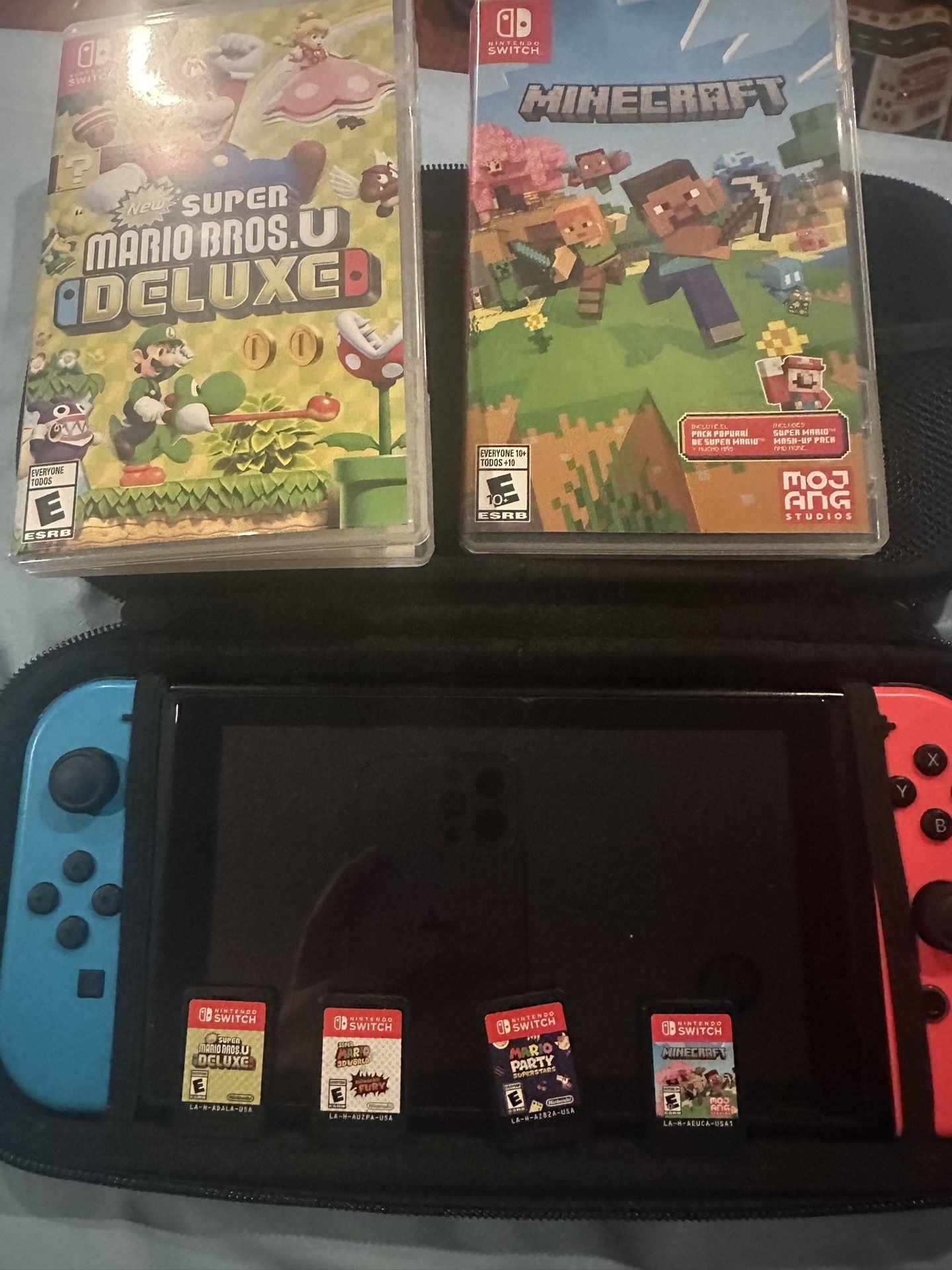 Nintendo Switch 