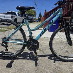 Nice Mountain Bike 
Ready to Ride 