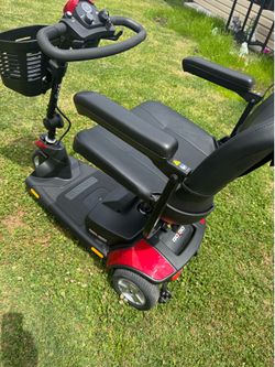Pride Go-Go Elite Traveller Plus Scooter de viaje de 3 ruedas con Avail Ext Warr