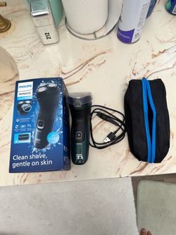 Norelco 2600 shaver Wet and Dry
