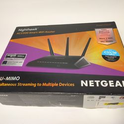 Netgear Nighthawk AC2300 Smart WiFi Router - Black (R7000P