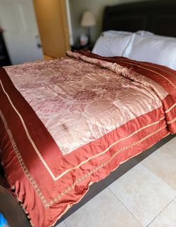 Comforter