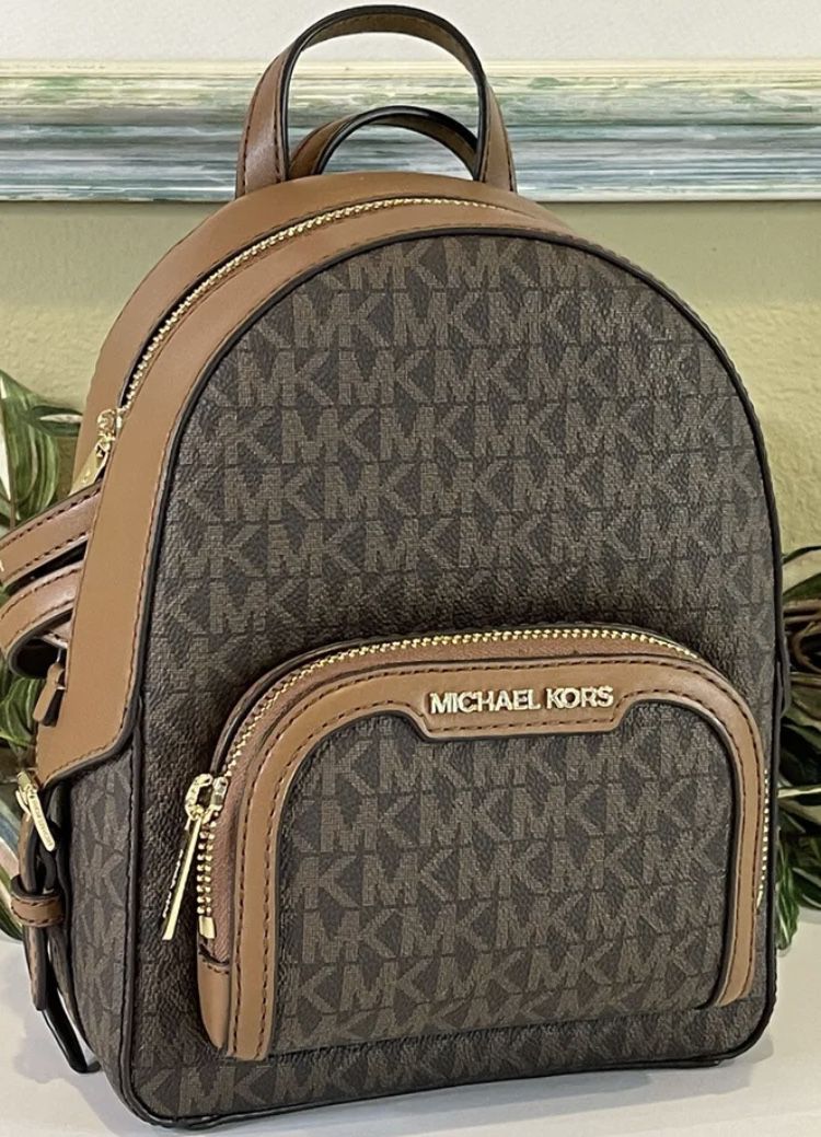 Michael Kors Jaycee Xs Mini Convertible Zip Pocket Backpack - Michael Kors Backpack