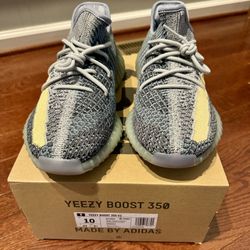 YEEZY 350 V2 ASH BLUE & More Size 10