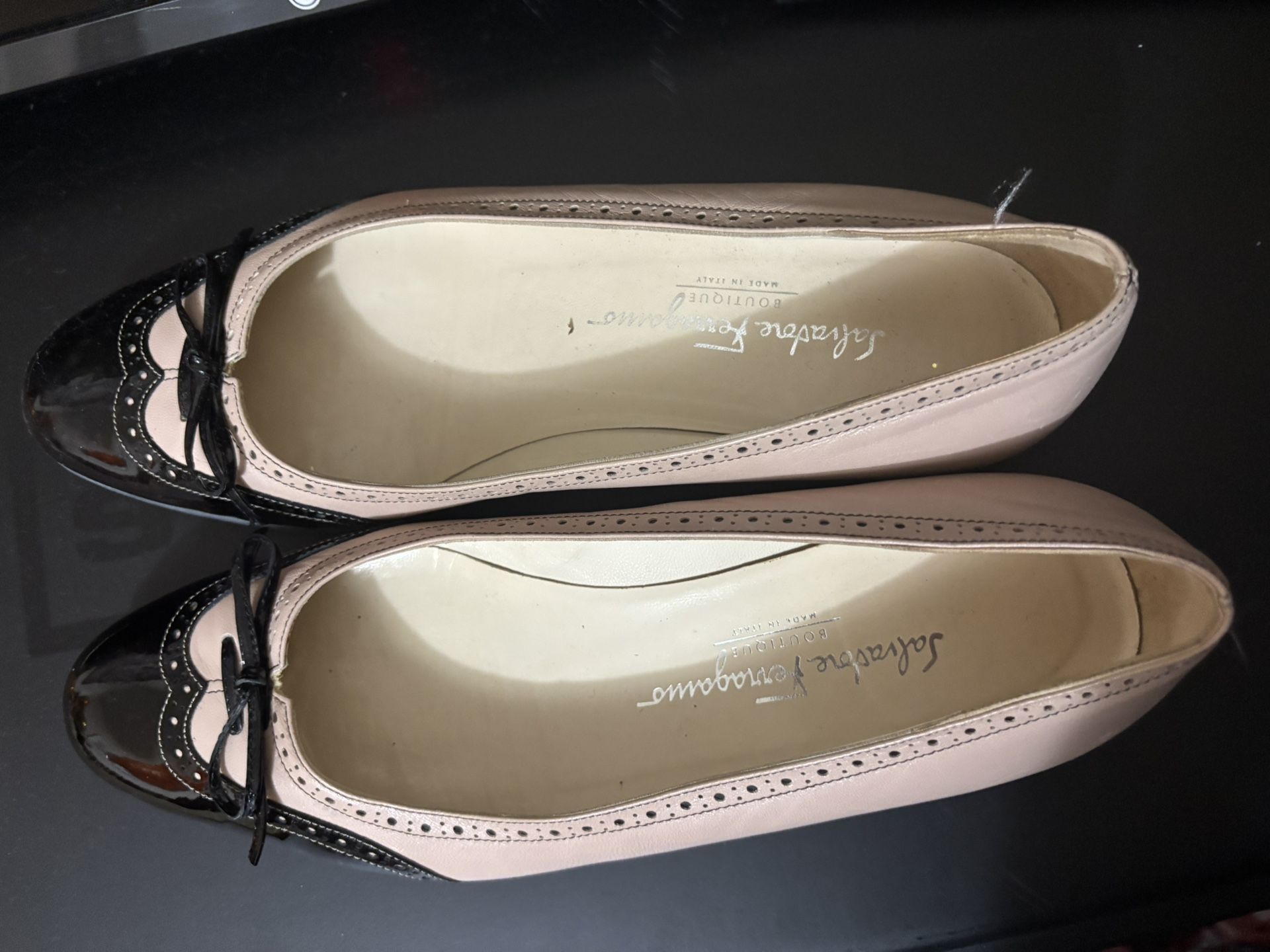 Size 9 Pink/black Flats