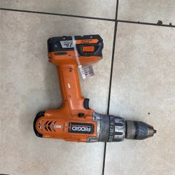 Ridgid Drill R841150 With Battery 