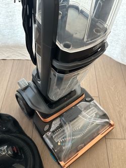 Bissell Revolution HydroSteam Pet Carpet Cleaner