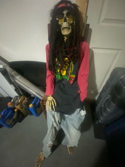 Halloween Skeleton- Bob Marley
