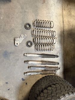 JK jeep rubicon express 2.5” lift