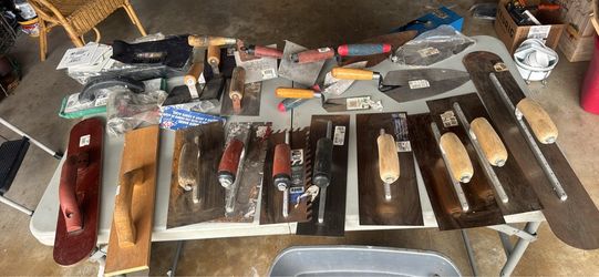 Finishing trowels bundle deal. Make a reasonable offer for everything on the table..
