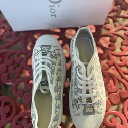 Wines Dior Shoes 