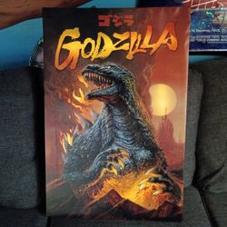 Godzilla Light Up Canvas Wall Decor