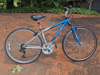 Trek Multitrack 7100 Size Small 15" Hybrid Bicycle