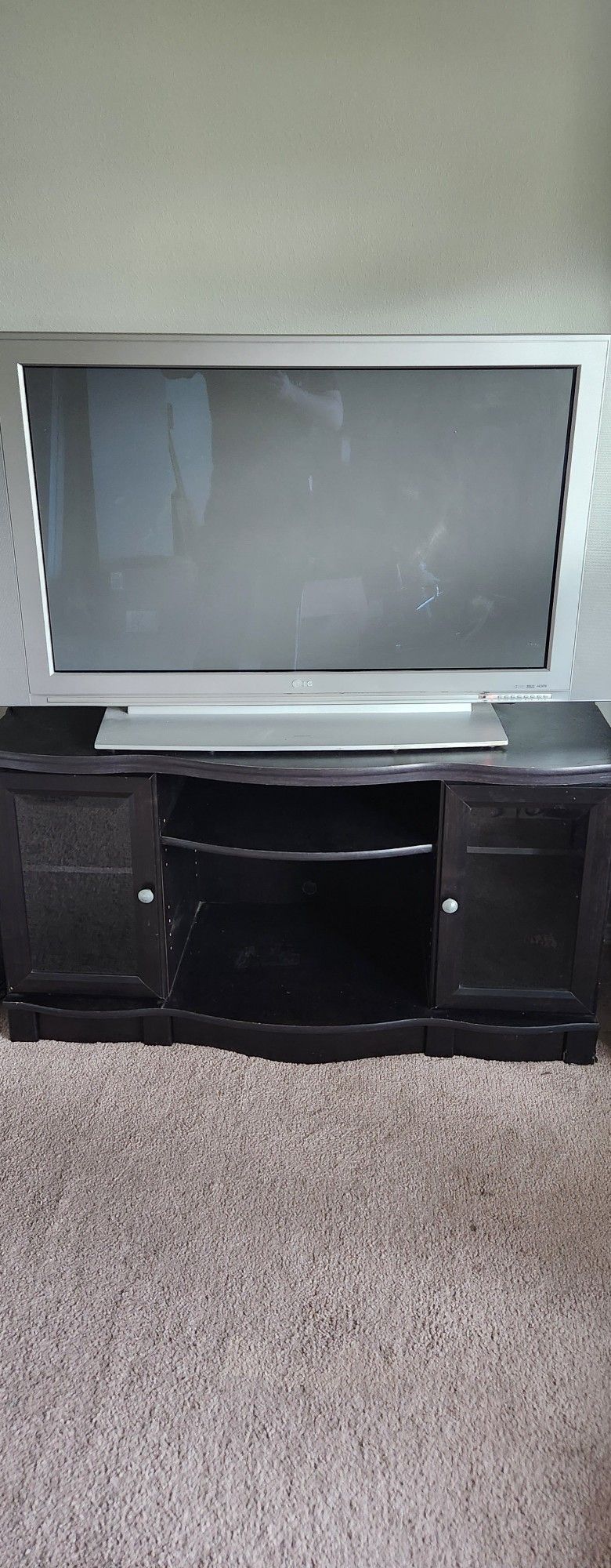 Free TV console With LG 42" Plasma TV