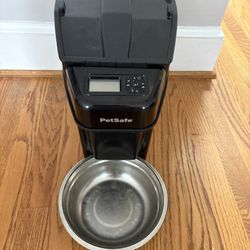 Automatic Pet Feeder