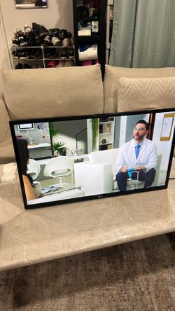 32- LG 4K not smart