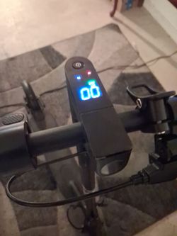 Electric scooter