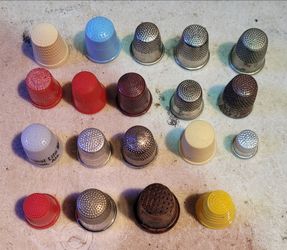 Lot of 19 Vintage Thimbles