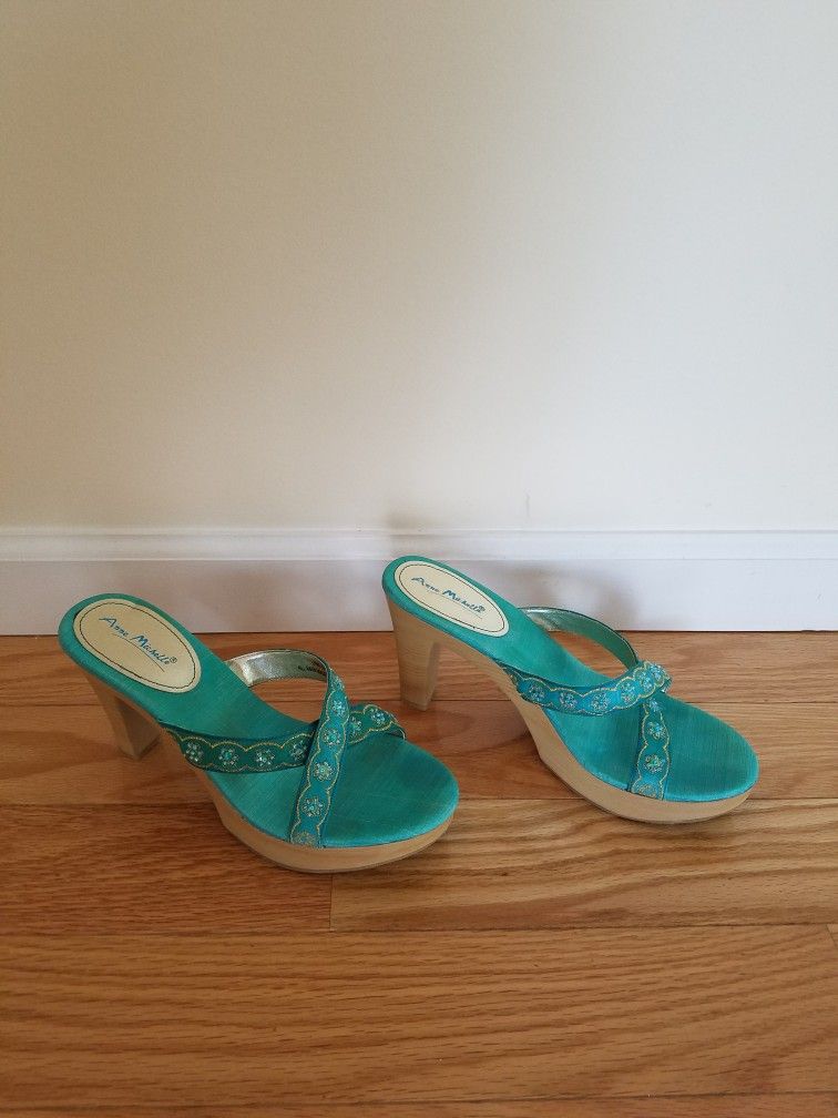 Women's Blue/ Teal High Heel Shoes- Size 8.5