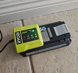 Ryobi 40v battery / charger