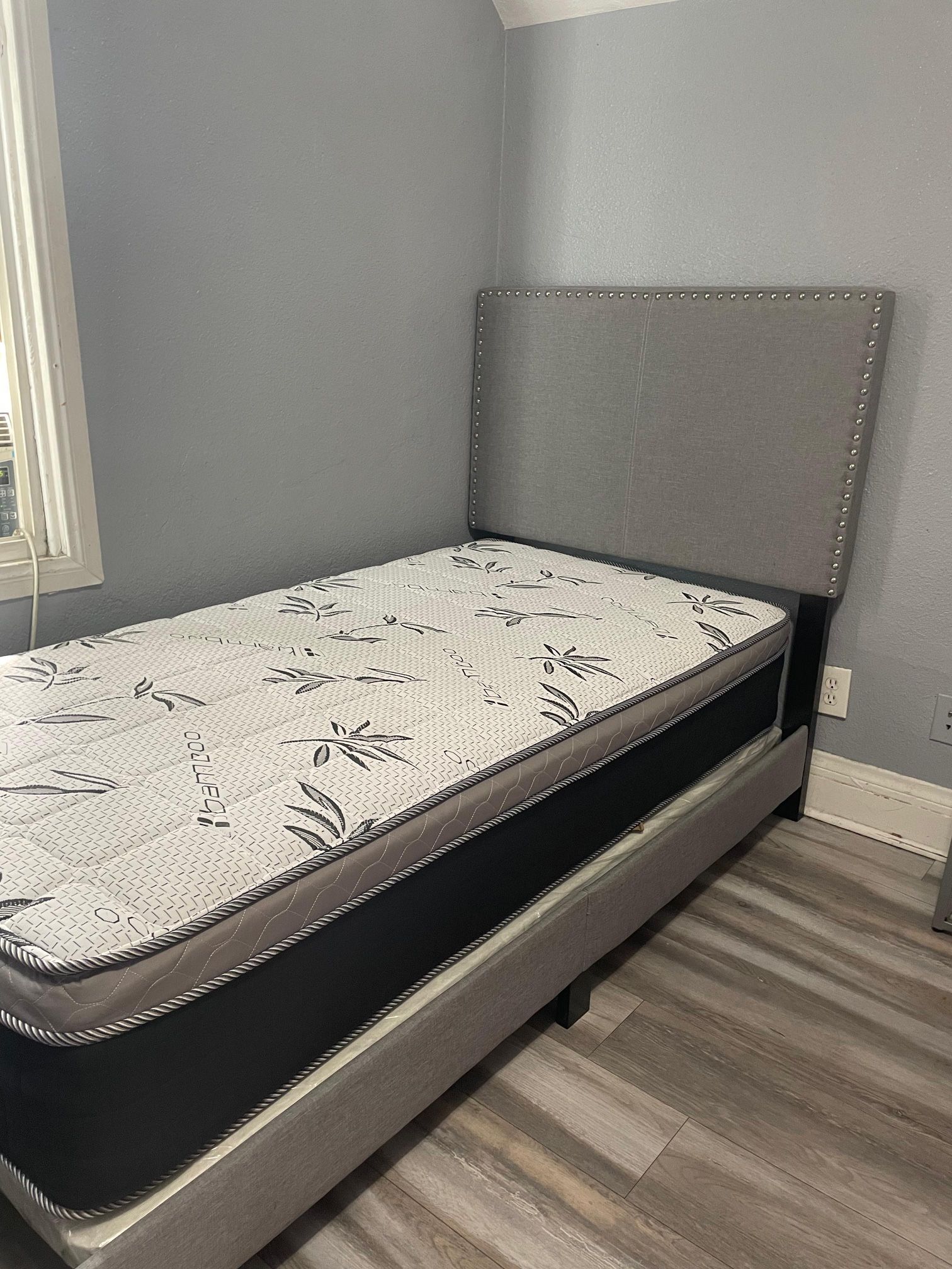 Twin Bed