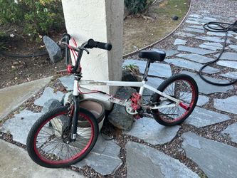 Tony Hawk HuckJam Series 20-inch BMX bike