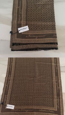Salvatore ferragamo scarf