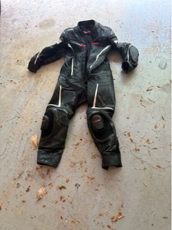 Sedici  motorcycle gear