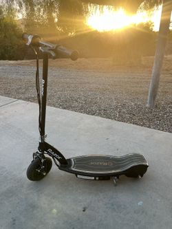 Kid’s Electric scooter 