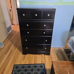 5 Drawer Dresser