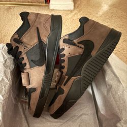 Jordan Travis Scott Jump man jack