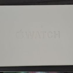 Apple Watch SERIES 7 45mm Green Alum Case/Clover Sport Band