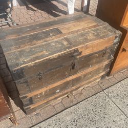 Vintage Antique Trunk