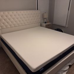 Upholstered King Size Bedframe 