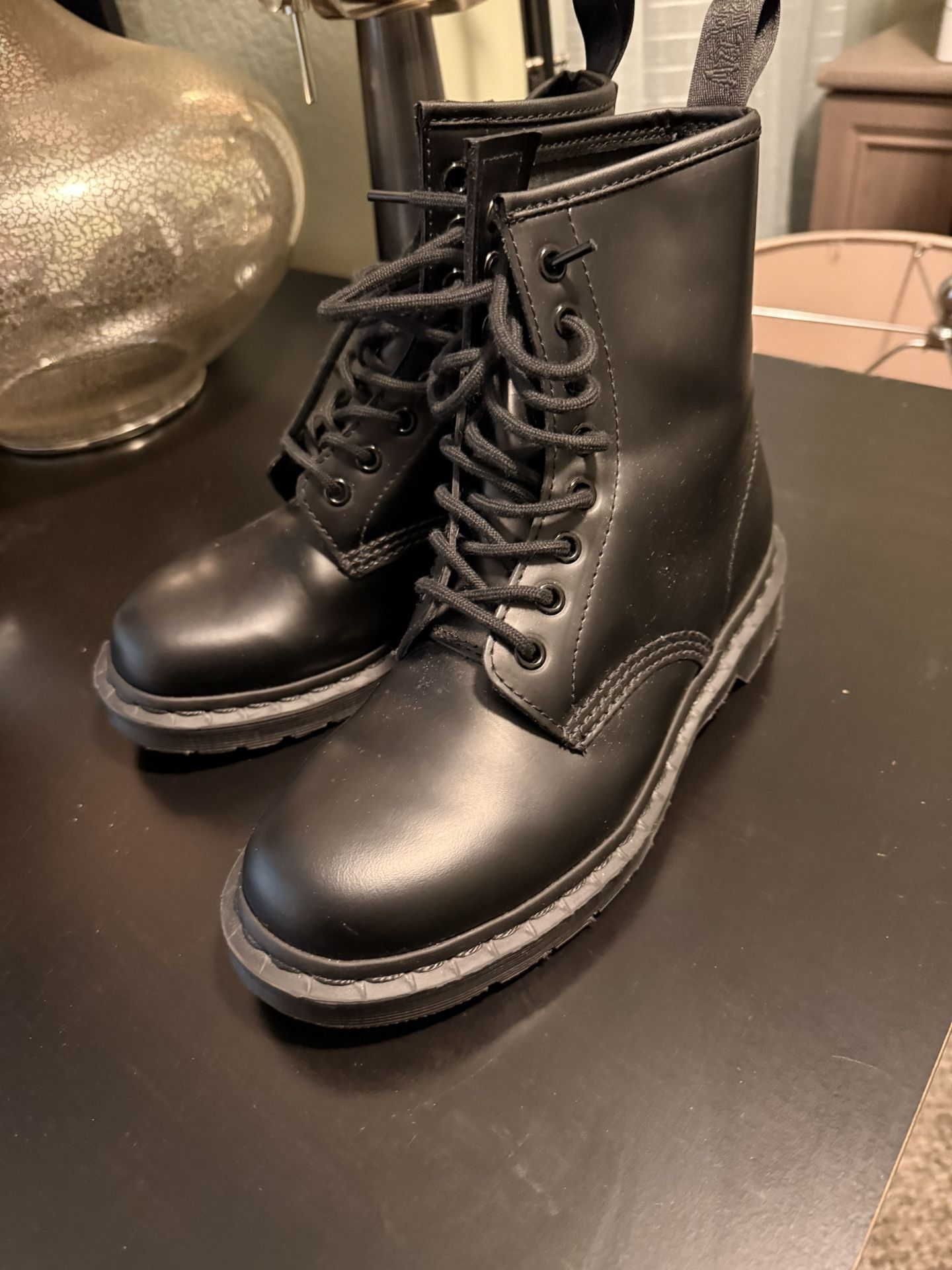 Women’s Doc marten Combat Boots, Size 7, New