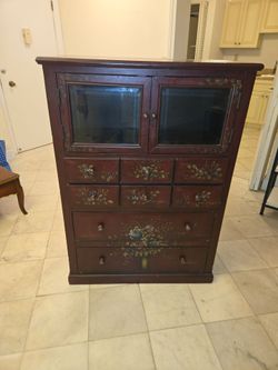 Glass door China cabinet