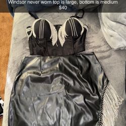 New Windsor Outfit