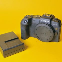 Canon EOS RP - Body Only