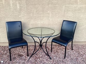 Table and 2 chairs