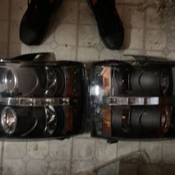 Spyder Auto LED Halo Projector Headlights