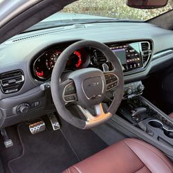 ALCANTARA STEERING WHEEL DURANGO 2025
