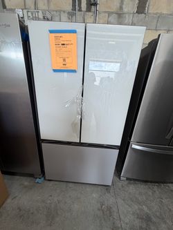 Bespoke refrigerator new