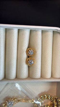 Beautiful earings